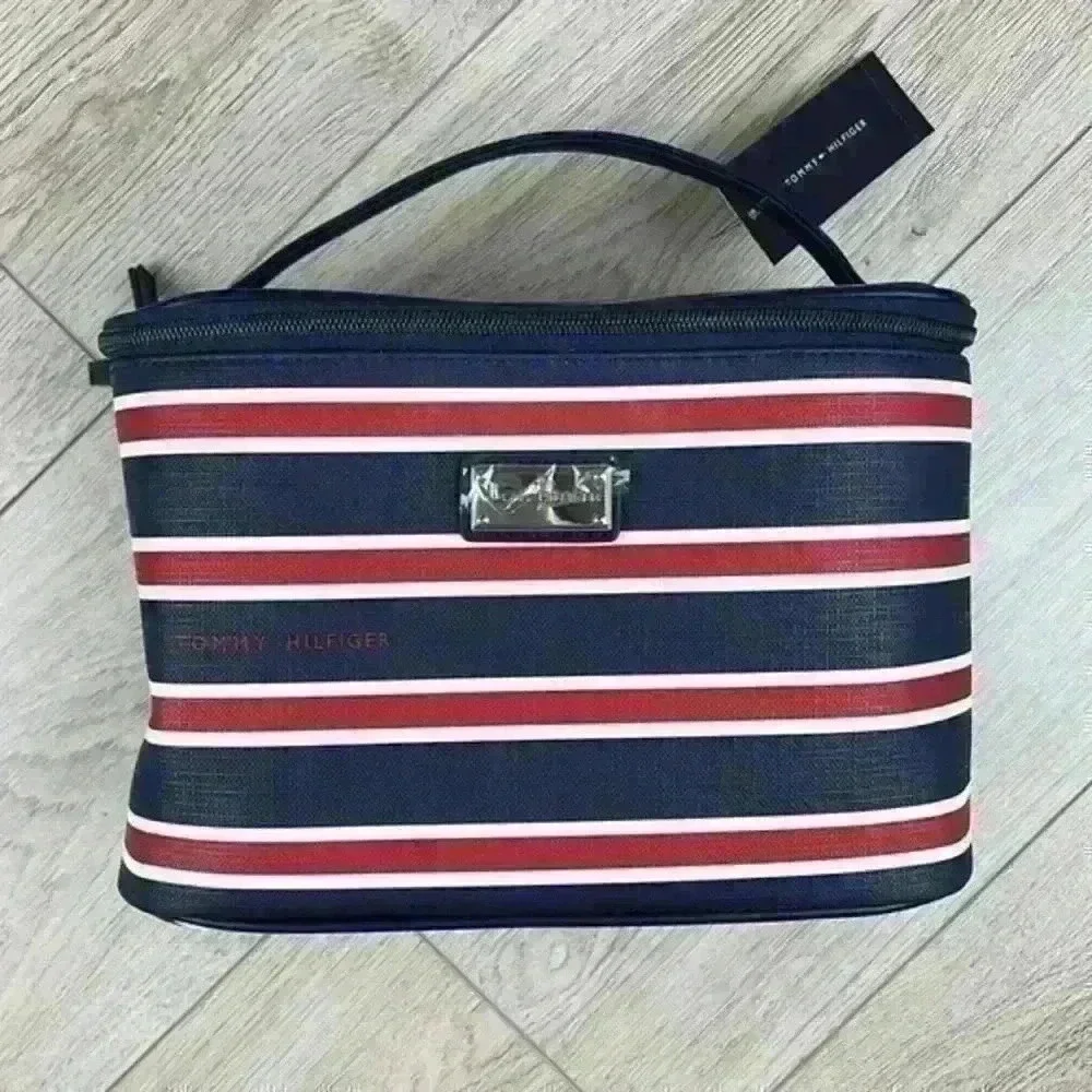 Tommy Hilfiger Cosmetic Travel Bag Blue, Red & White - Picture 2 of 8